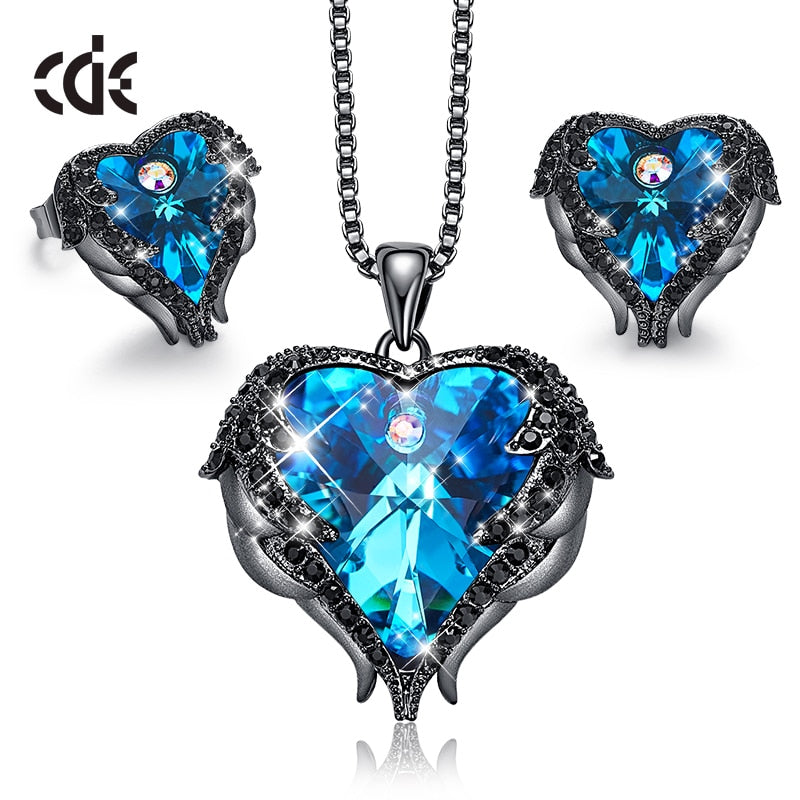 CDE Women Necklace Earrings Jewelry Set Embellished With Crystals Women Heart Pendant Stud Fashion Jewelry Gift