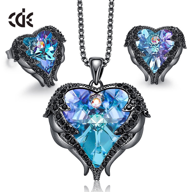 CDE Women Necklace Earrings Jewelry Set Embellished With Crystals Women Heart Pendant Stud Fashion Jewelry Gift