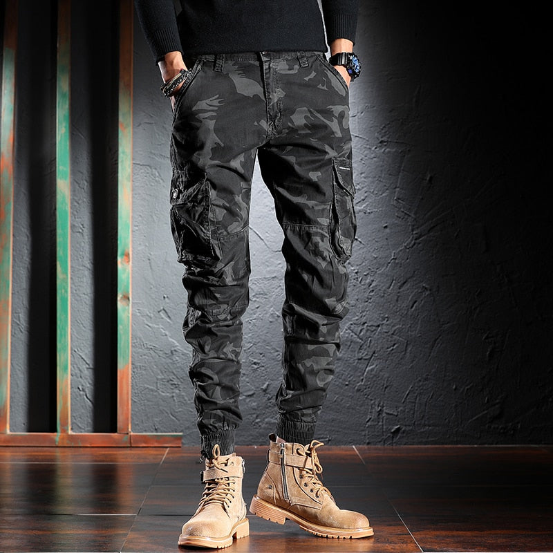 Fashion Streetwear Men Jeans High Quality Loose Fit Casual Cargo Pants Big Pocket Camouflage Military Harem Trousers Joggers