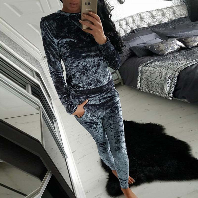 2022 Autumn Velvet Tracksuit Women Sets Two Piece Winter Velour Tracksuit Ladies Sweat Suit 2 Piece Outfits For Women Sweatshirt