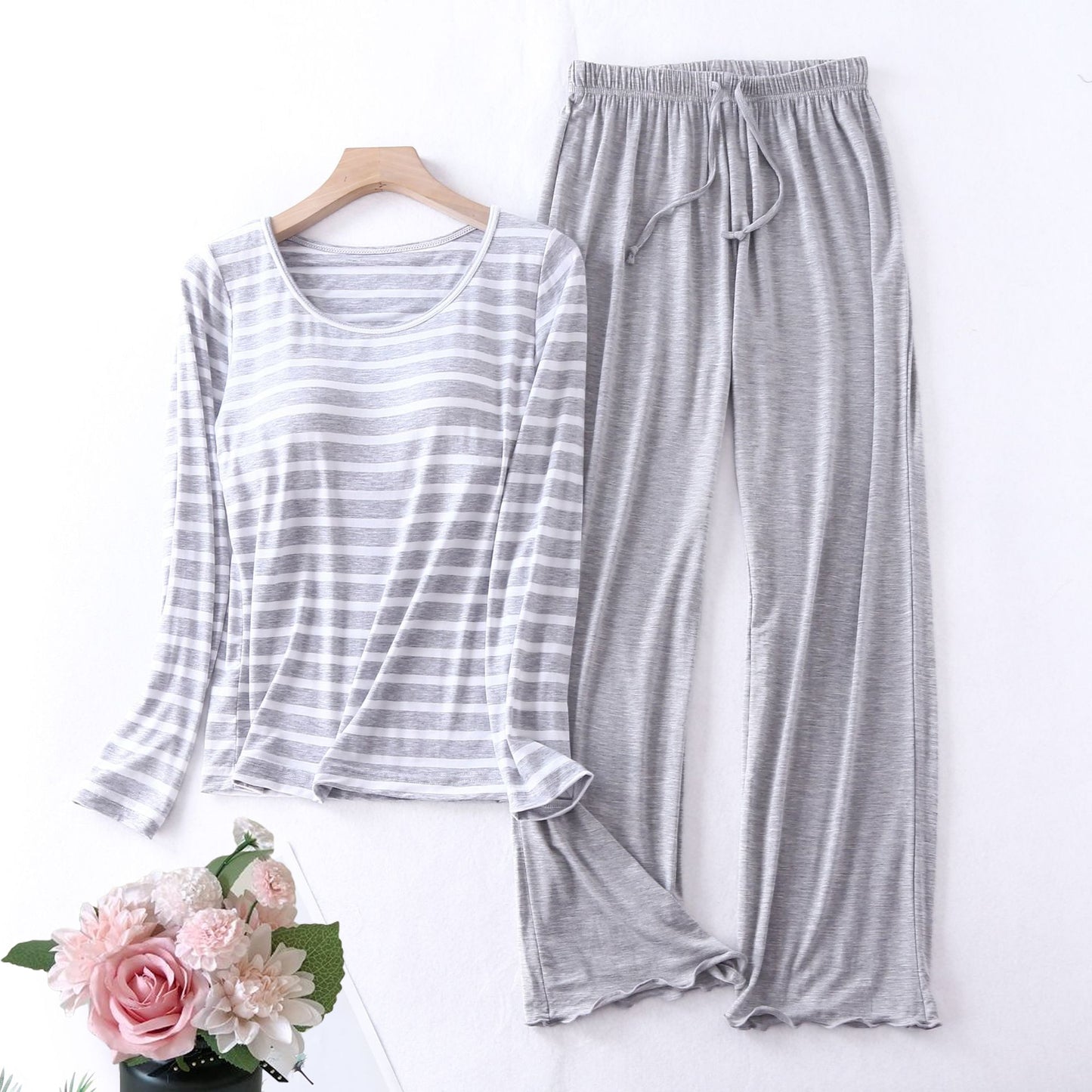 Womens Sleepwear Bra Pad Pajamas Set Stripe For Women Long Sleeve Autumn Winter Pijamas Casual Loose Ladies Set Pyjama Suit Home