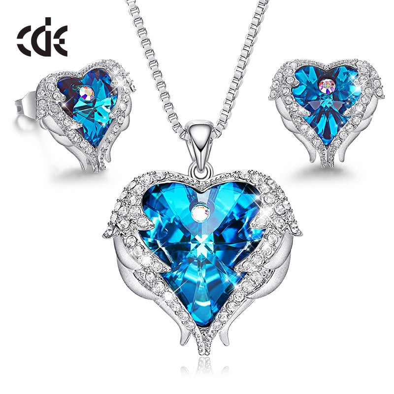 CDE Women Necklace Earrings Jewelry Set Embellished With Crystals Women Heart Pendant Stud Fashion Jewelry Gift